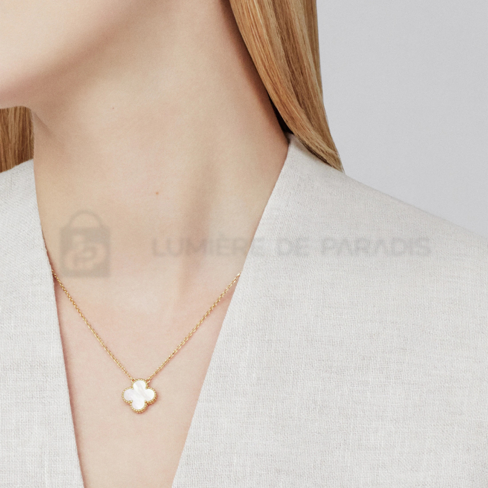 Alhambra Kolye – 925 Ayar Gümüş