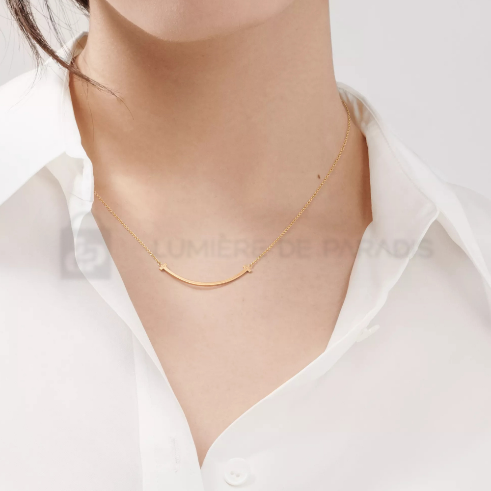 Sarı Altın Kaplama Küçük Smile Kolye – 925 Ayar Gümüş